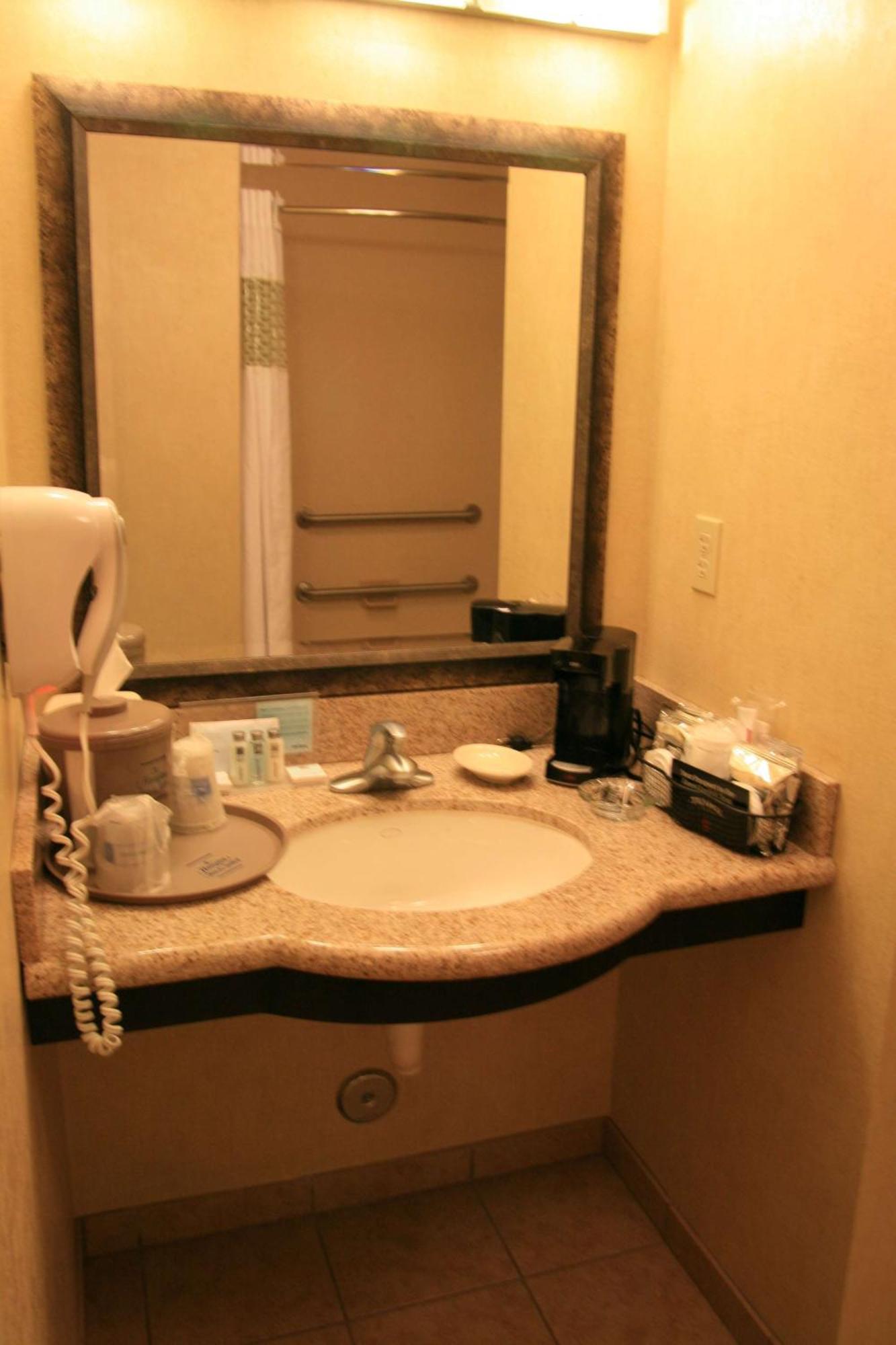 Hampton Inn And Suites Barstow Exteriér fotografie